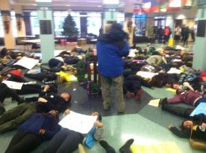 Marquette University Students Stage #BlackLivesMatter Die-In December 8 on campus [Photo: Occupy Riverwest]