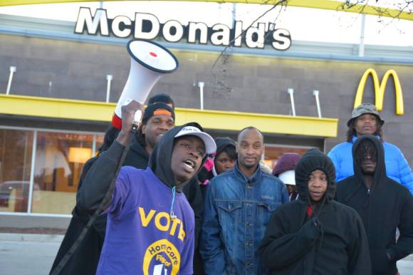 Fight_For_15_Milwaukee_WI_4-14-16