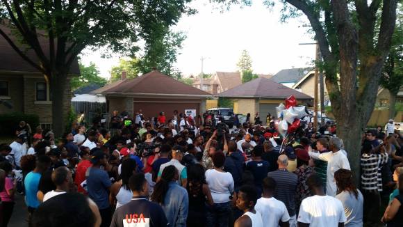Vigil_Milwaukee_44th_&amp;_Auer_8-14-16