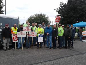 UAW Picket Line - 10-4-19 - 4 of 5 - Building Trades Support