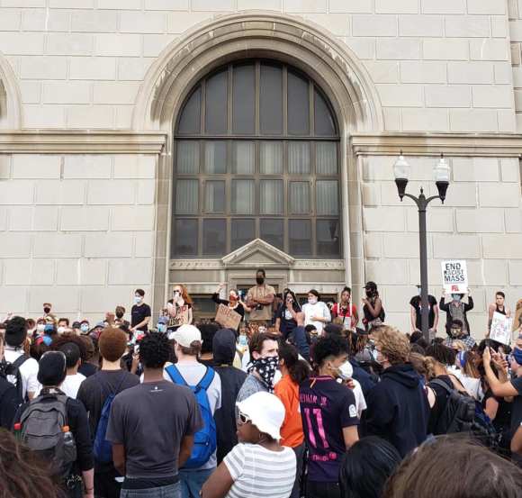Milwaukee Courthouse May 29 2020 George Floyd